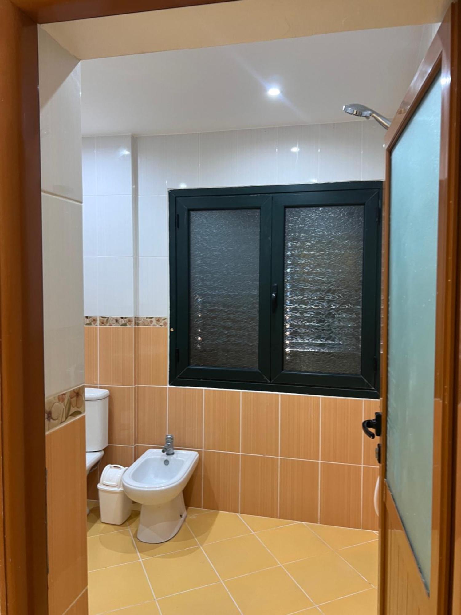 Vila Rexhepaj Vlorë Esterno foto